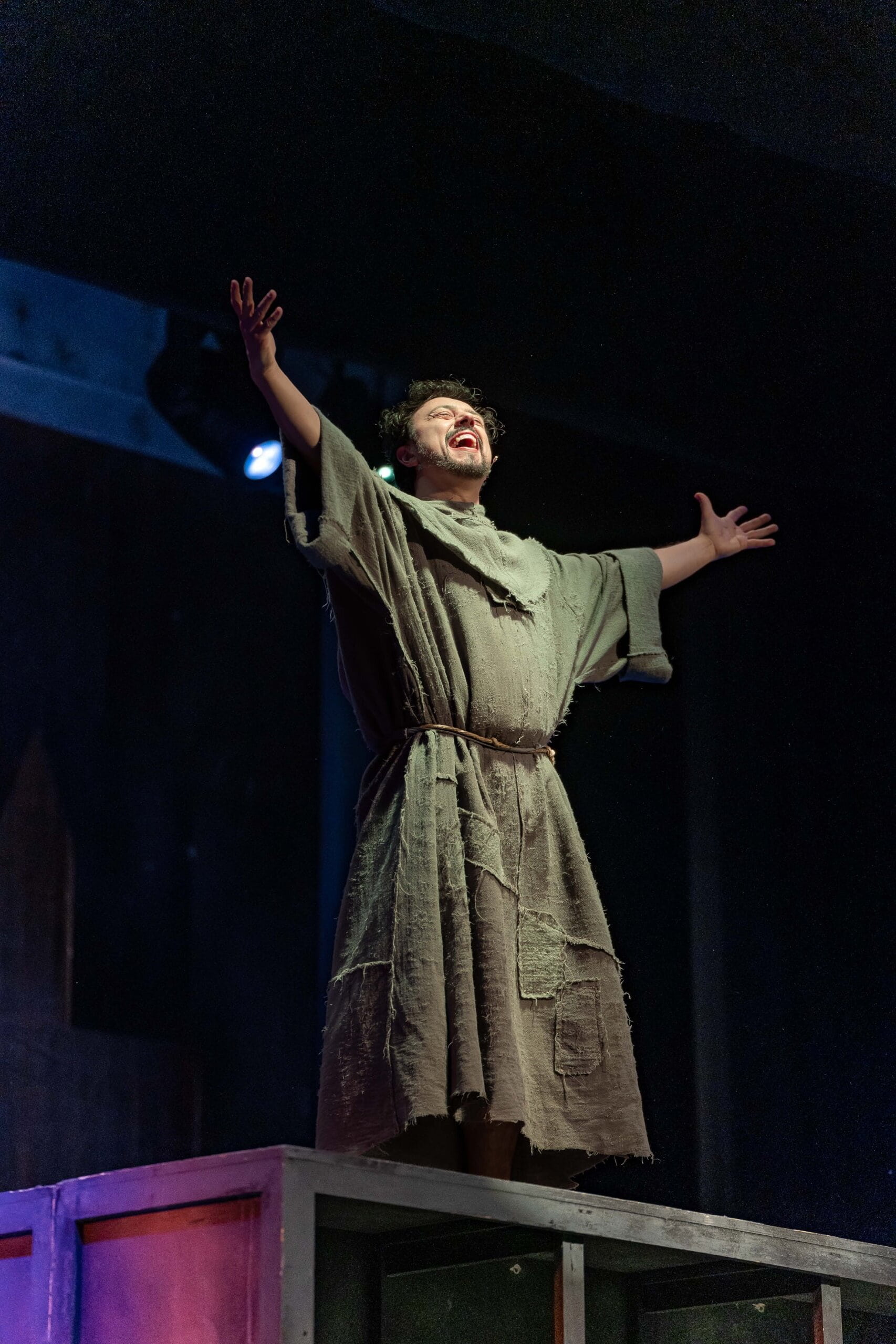 Teatro forza venite gente Michelangelo Nari Frate Francesco 7 - Forza Venite Gente! A Crotone il grande musical sul poverello di Assisi - 3 Teatro forza venite gente Michelangelo Nari Frate Francesco 7 - Meraviglie di Calabria - 2