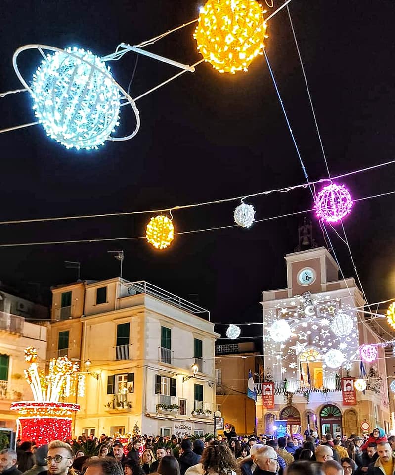 Tropea Natale 2 - Tropea, la destinazione 'four seasons' accende la luce del Natale - 11 Tropea Natale 2 - Meraviglie di Calabria - 10