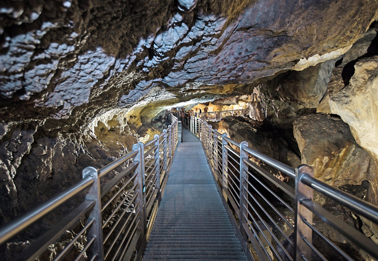 Le Grotte di Sant’Angelo di Cassano All’Ionio