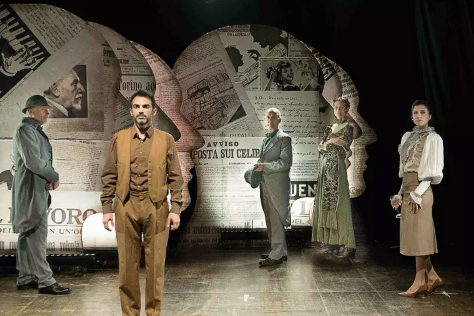 “Uno, nessuno, centomila” arriva nei teatri di Crotone e Cosenza