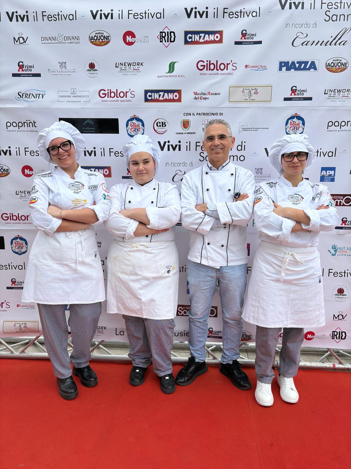 Paola Alberghiero Sanremo - Il raviolo Calabria vince il Mestolo d'Oro al Fuori Festival di Sanremo - 3 Paola Alberghiero Sanremo - Meraviglie di Calabria - 2