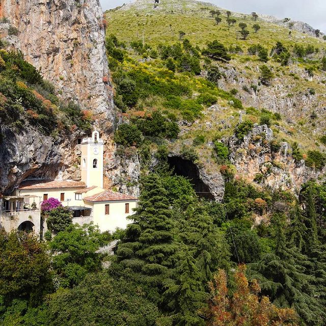 Praia a Mare Santuario Madonna della Grotta - Meraviglie di Calabria - 6
