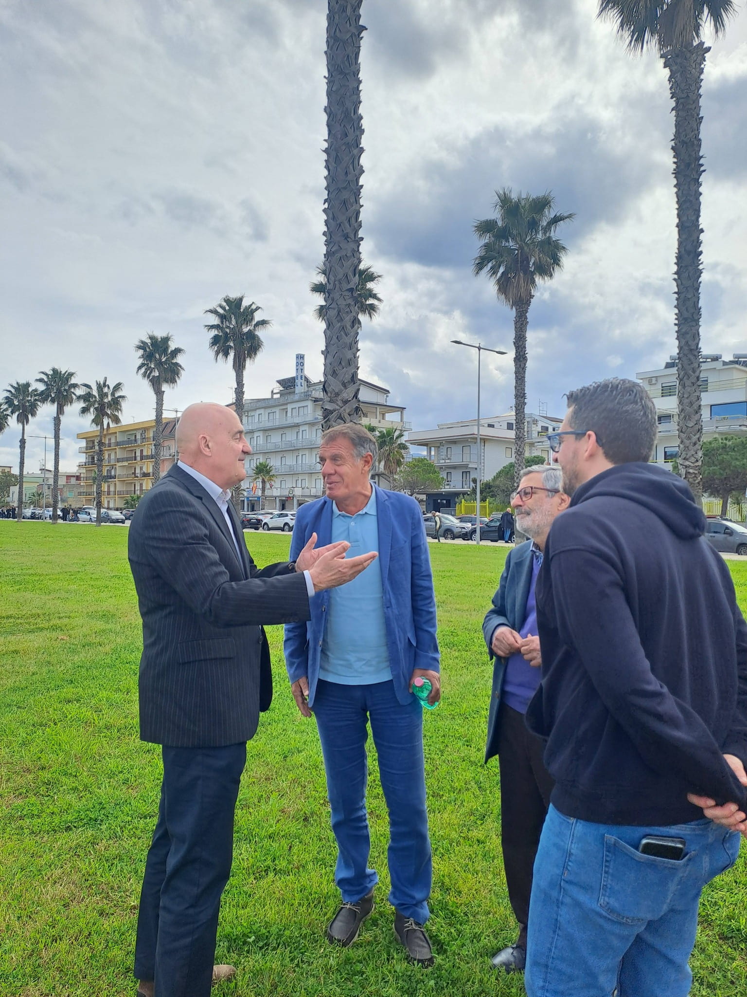 Corigliano bandiera azzurra 2 - Bandiera Azzurra a Schiavonea, Damilano campione olimpico in città - 3 Corigliano bandiera azzurra 2 - Meraviglie di Calabria - 2