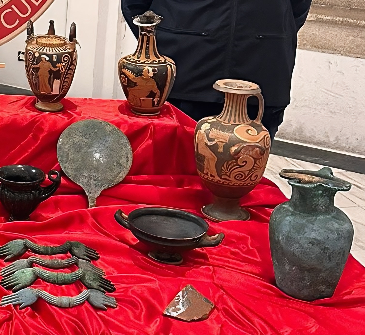 Archeologia reperti specchio TPC CS 2 b - Meraviglie di Calabria - 6