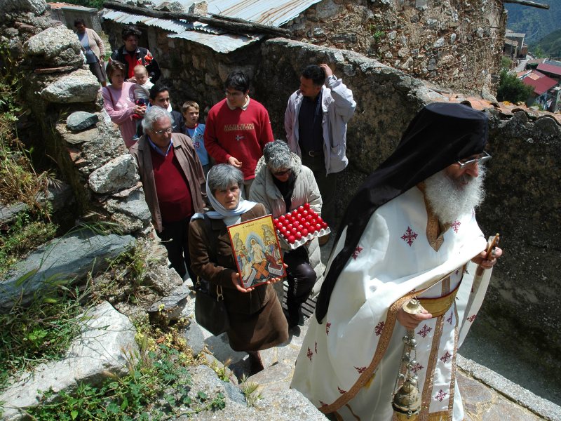 Galliciano Pasqua Ortodossa 4 ph Enzo Galluccio - La Pasqua ortodossa al Monastero di San Giovanni Theristis e a Gallicianò - 21 Galliciano Pasqua Ortodossa 4 ph Enzo Galluccio - Meraviglie di Calabria - 20