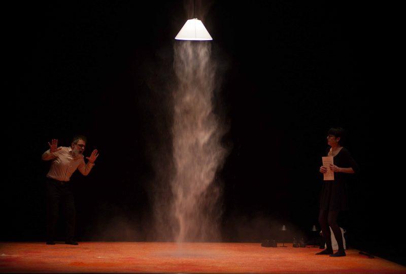 Teatro DROME DELLE FORMICHE Occhisulmondo PdT foto Angelo Maggio - La Primavera dei Teatri '26 dedicata a Palmieri, Cauteruccio e Fofi - 7 Teatro DROME DELLE FORMICHE Occhisulmondo PdT foto Angelo Maggio - Meraviglie di Calabria - 6