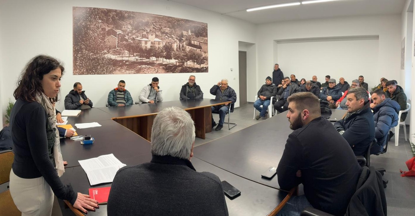 brognaturo consiglio comunale brognaturo borgo fiorito 1 - Meraviglie di Calabria - 4