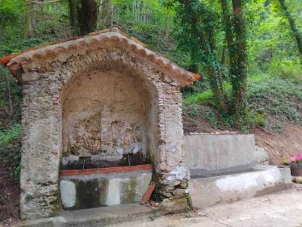 Adami fontana 1 a - Rinasce a Adami di Decollatura l'antica sorgente "d'u Cavune" - 3 Adami fontana 1 a - Meraviglie di Calabria - 2