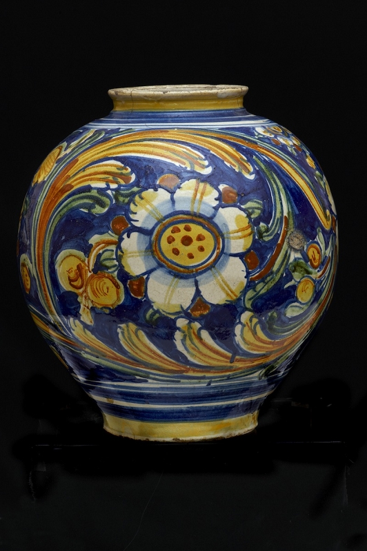 Ceramiche Gerace maiolica smaltata 1640 1660 Fondazione Sicilia Palazzo Branciforte PA 4 - Ceramiche di Gerace, a Napoli il racconto della maiolica secentesca - 7 Ceramiche Gerace maiolica smaltata 1640 1660 Fondazione Sicilia Palazzo Branciforte PA 4 - Meraviglie di Calabria - 6