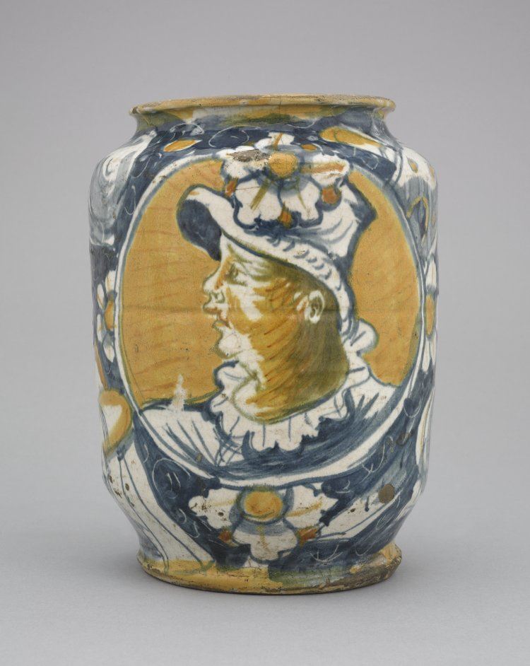 Ceramiche Gerace maiolica smaltata 2 - Ceramiche di Gerace, a Napoli il racconto della maiolica secentesca - 15 Ceramiche Gerace maiolica smaltata 2 - Meraviglie di Calabria - 14