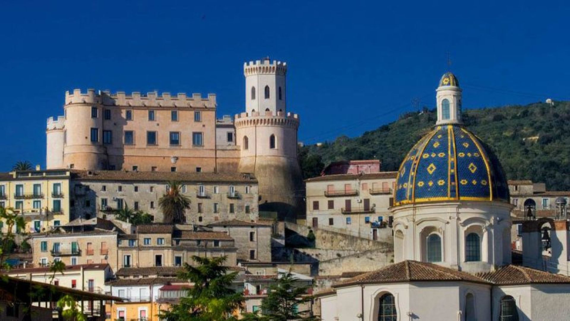 Castello di Corigliano Rossano, visita gratuita per le Giornate dei Castelli