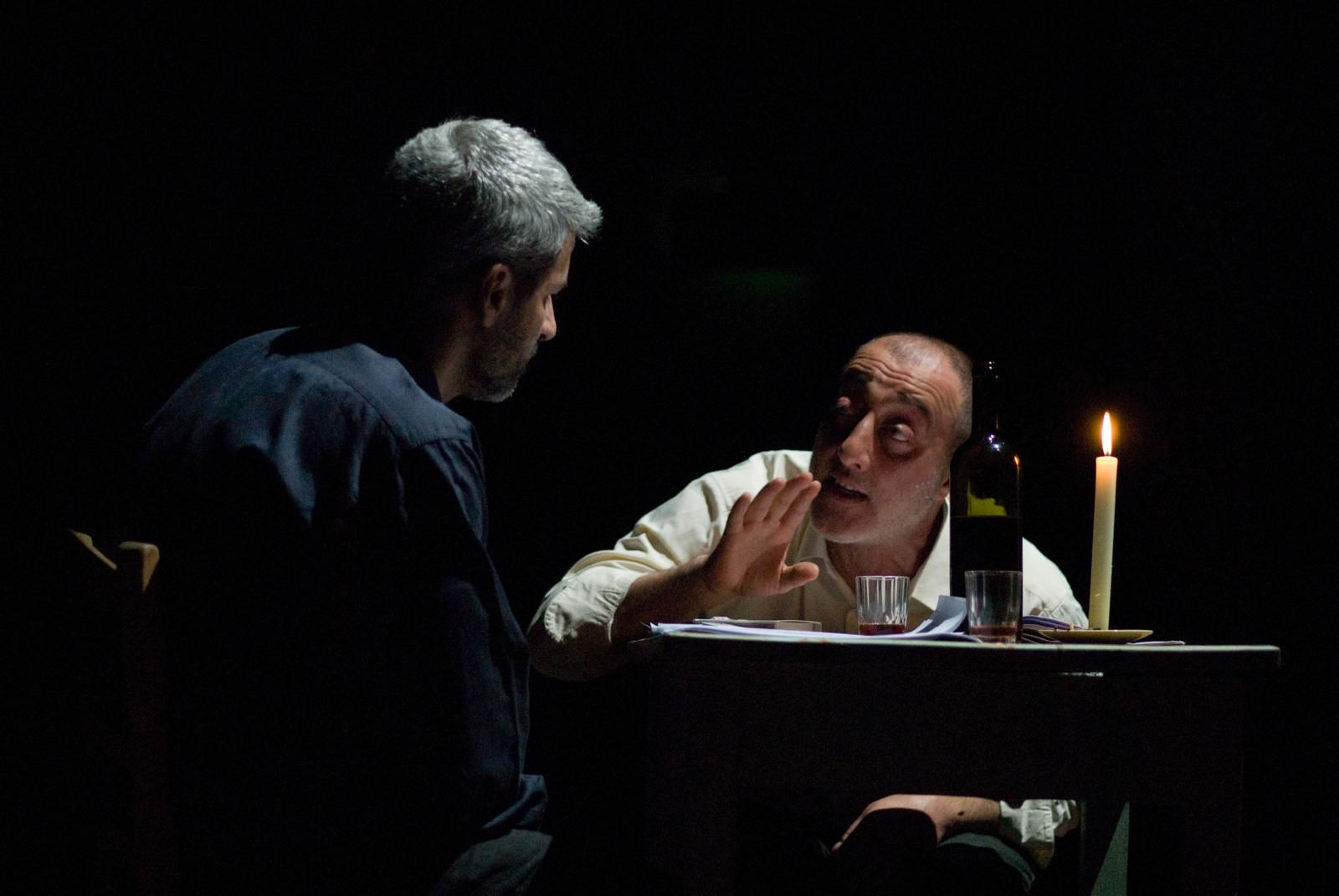 Foto di scena Longa e a jurnata Mana Chuma Teatro - Calabria in Fabula, a Santa Severina prende il via il cartellone 2026 - 3 Foto di scena Longa e a jurnata Mana Chuma Teatro - Meraviglie di Calabria - 2
