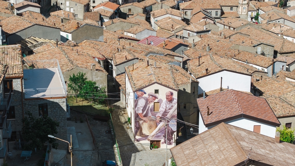 Alessandria del carretto murales Attorrep panorama - Alessandria del Carretto ispira la street art di OSA Festival - 7 Alessandria del carretto murales Attorrep panorama - Meraviglie di Calabria - 6