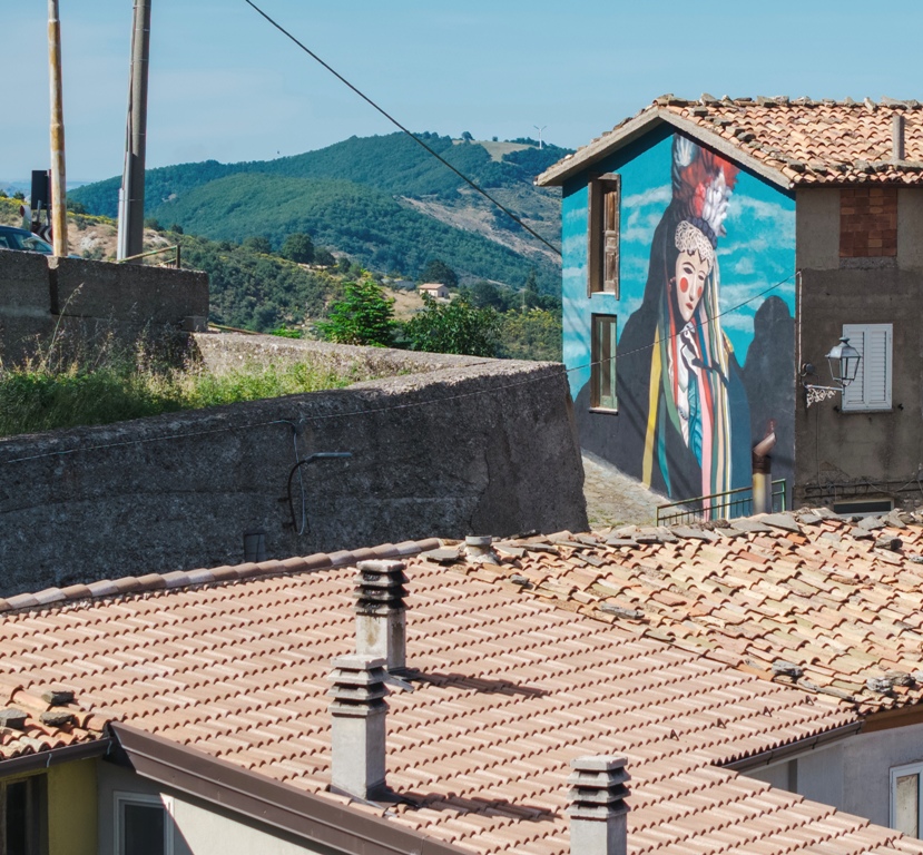 Alessandria del carretto murales Ligama panorama - Alessandria del Carretto ispira la street art di OSA Festival - 5 Alessandria del carretto murales Ligama panorama - Meraviglie di Calabria - 4