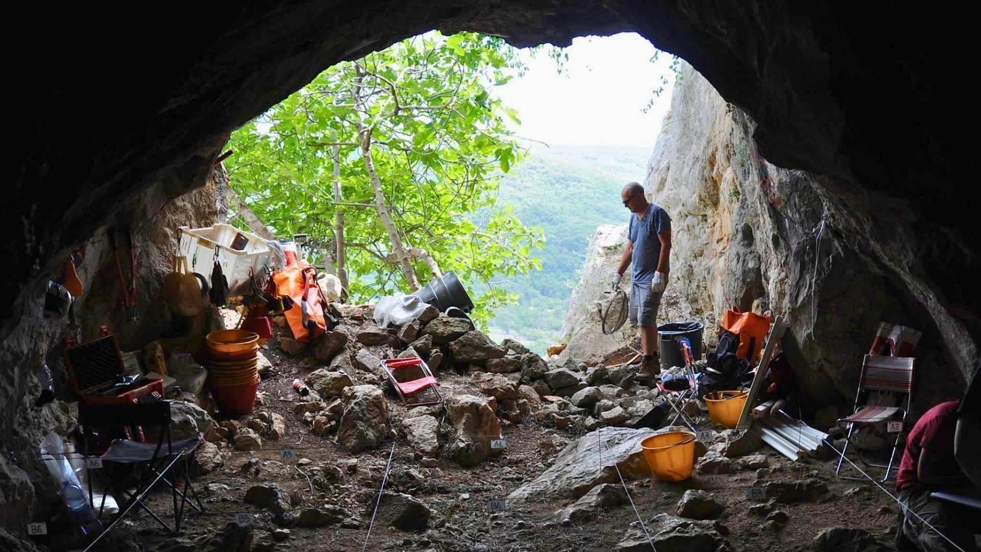 A San Lorenzo Bellizzi il mondo della speleo-archeologia del Pollino