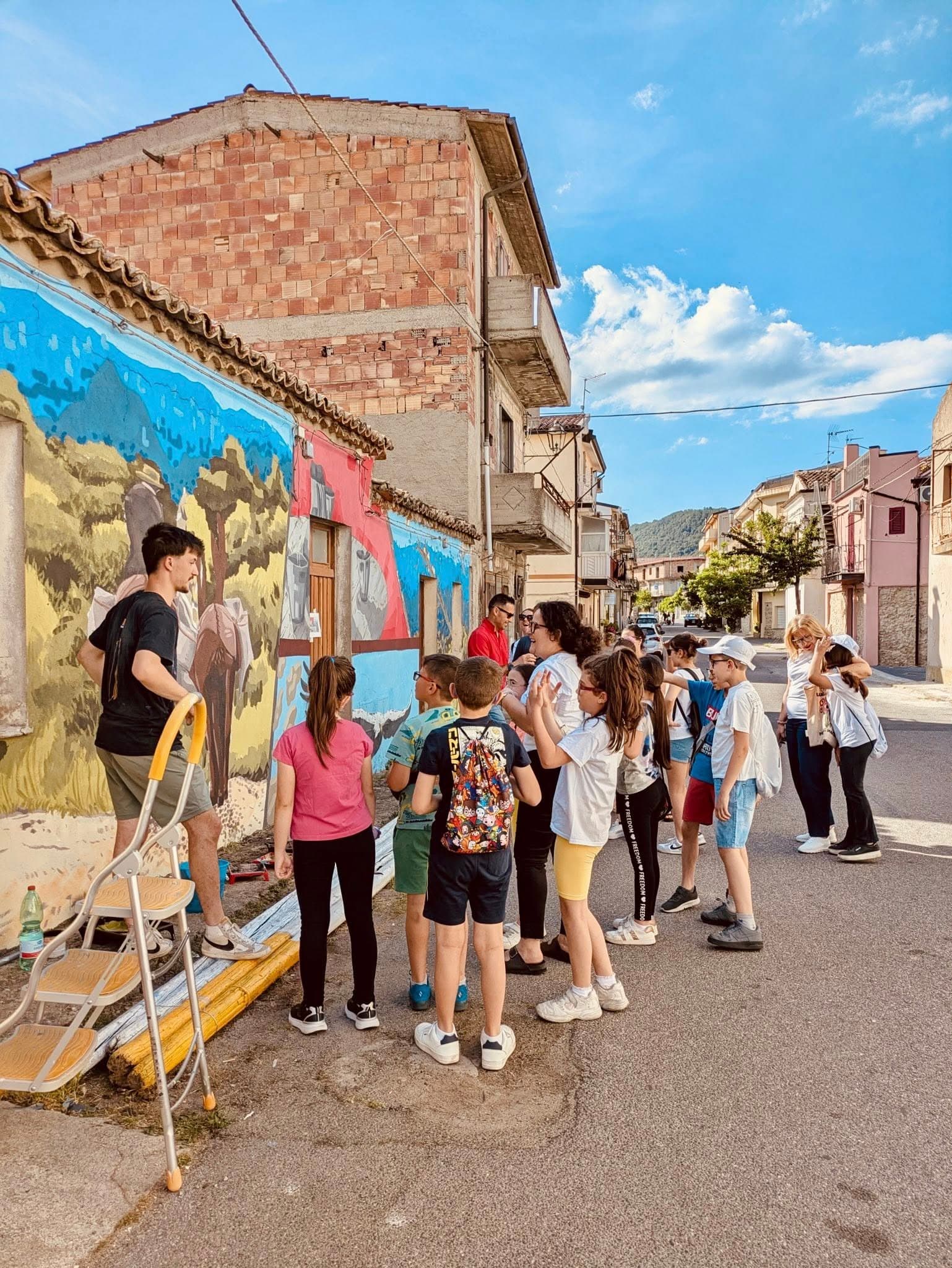 Pallagorio murales 19 - I murales arbëreshë di Pallagorio, ponte culturale tra Arbëria e Balcani - 17 Pallagorio murales 19 - Meraviglie di Calabria - 16