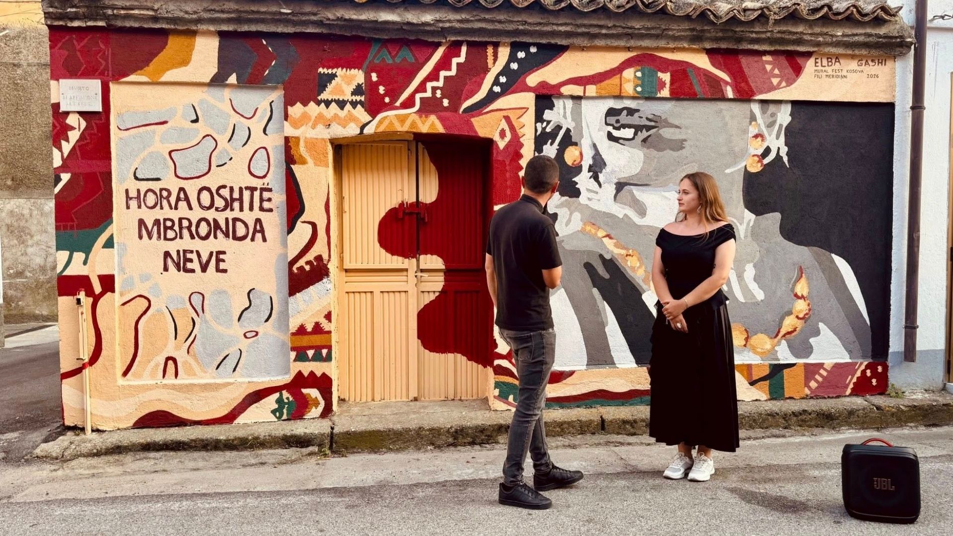 I murales arbëreshë di Pallagorio, ponte culturale tra Arbëria e Balcani