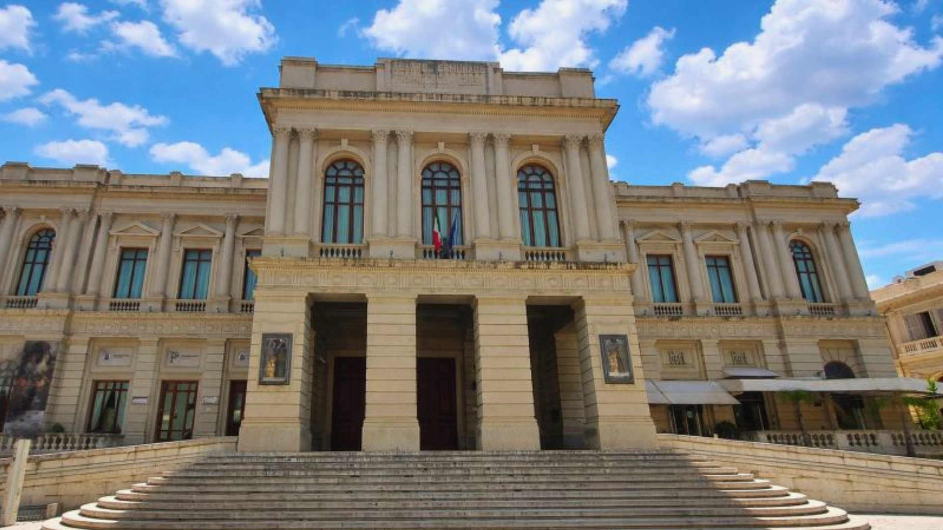 Al Teatro Cilea di Reggio Calabria la medaglia del centenario Callas