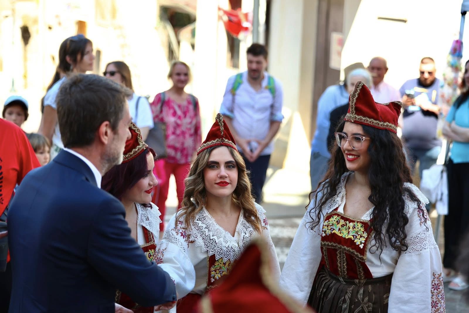 Vena di Maida visita Ministro Esteri Albania Ferit Hoxha 4 - Cultura arbëreshe, dall'Albania il dossier per il riconoscimento Unesco - 5 Vena di Maida visita Ministro Esteri Albania Ferit Hoxha 4 - Meraviglie di Calabria - 4