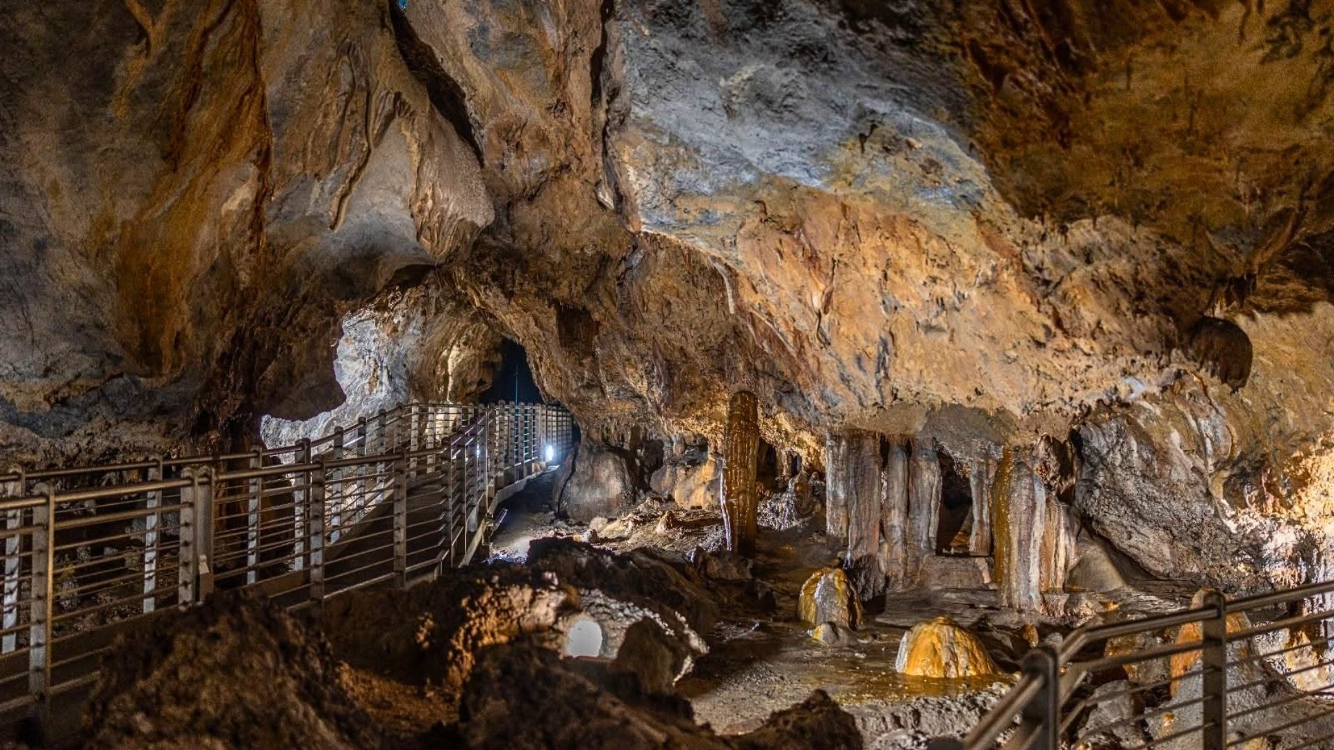 Estate alle Grotte di Sant’Angelo, notti di luna e  meraviglie da scoprire