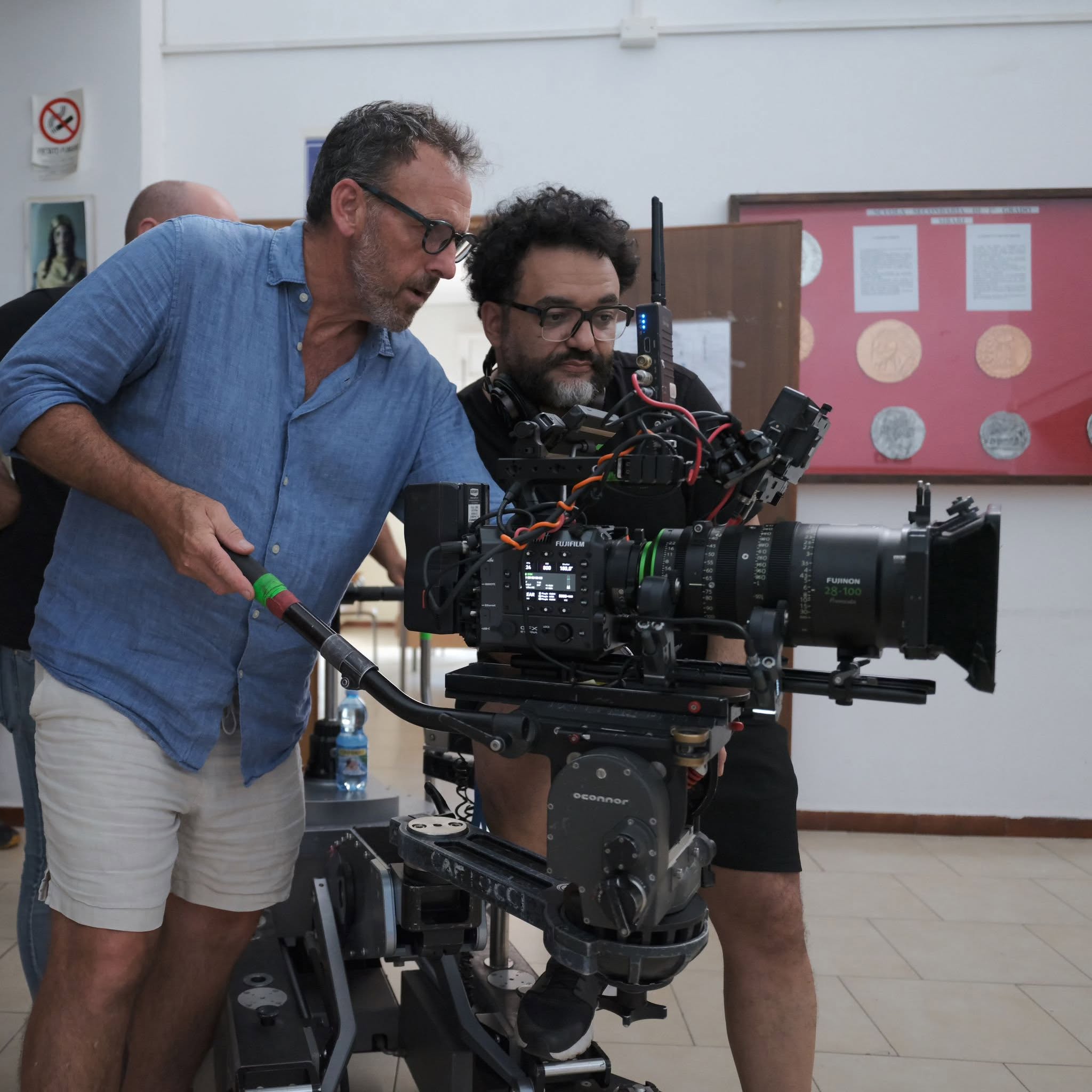 film dove sono mamma e papa 3 - Il Premio Oscar Mauro Fiore firma la fotografia del corto girato a Sibari - 3 film dove sono mamma e papa 3 - Meraviglie di Calabria - 2