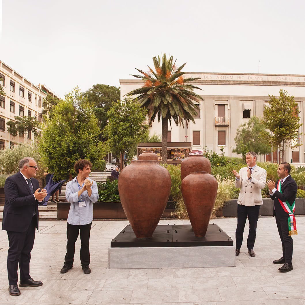 Reggio Calabria Museo Piero Pizzi Cannella Fontana Ferma - "Fontana Ferma" al MArRC, quattro concerti per l'opera di Pizzi Cannella - 3 Reggio Calabria Museo Piero Pizzi Cannella Fontana Ferma - Meraviglie di Calabria - 2