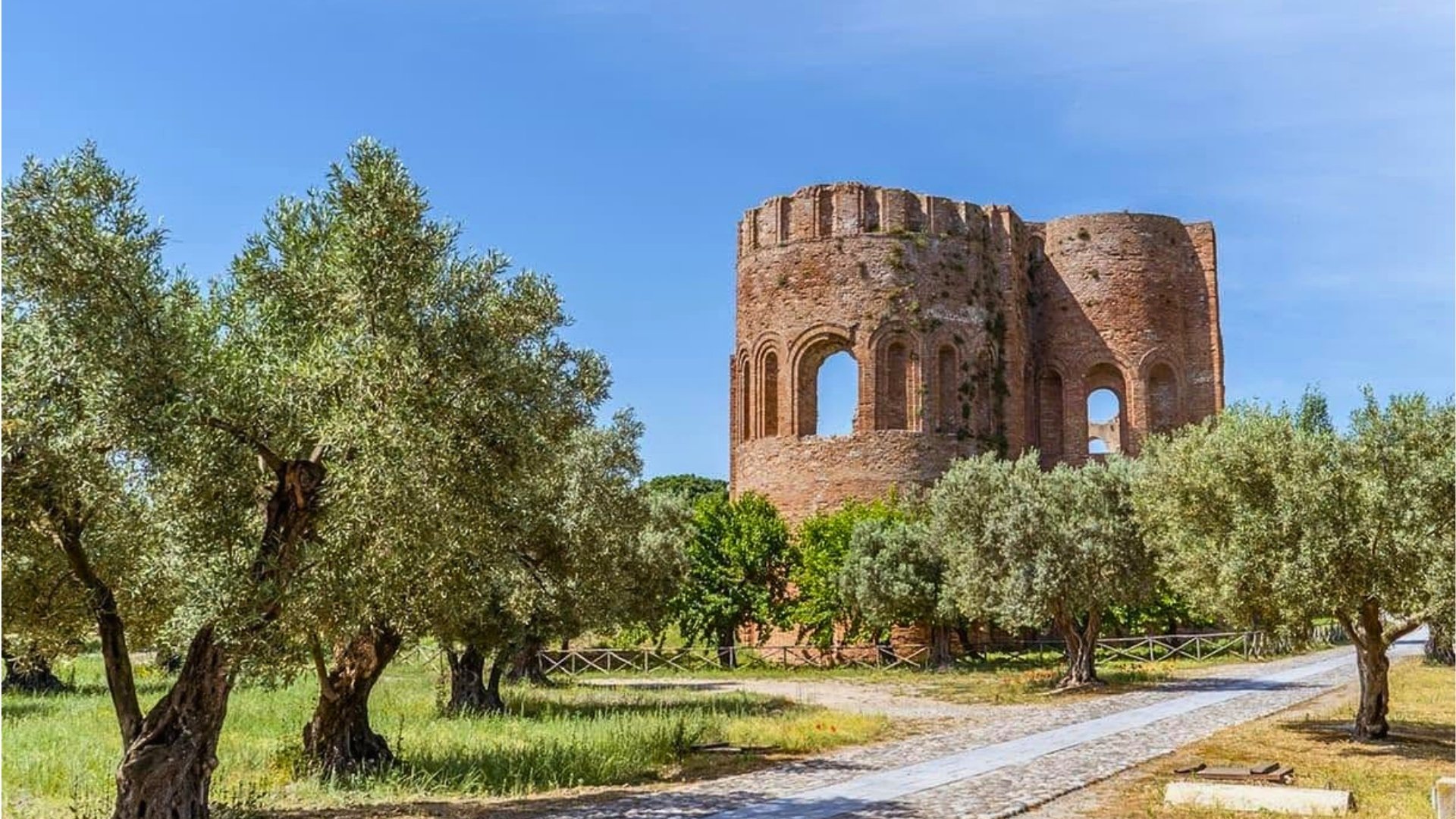 Scolacium, nel Foro Romano tornano alla luce pavimenti preziosi