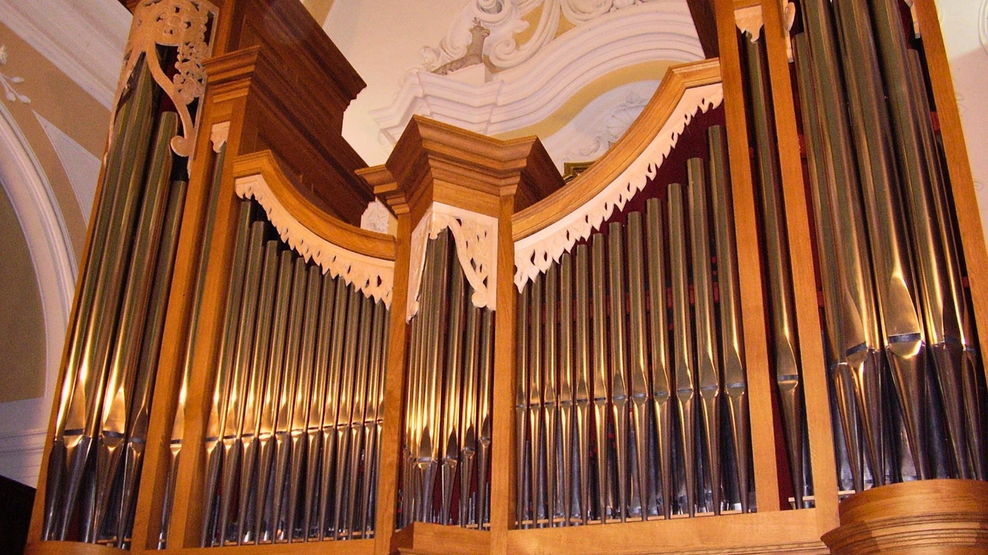 Il maestro Brizi apre a Castrovillari il Festival Organistico Calabrese