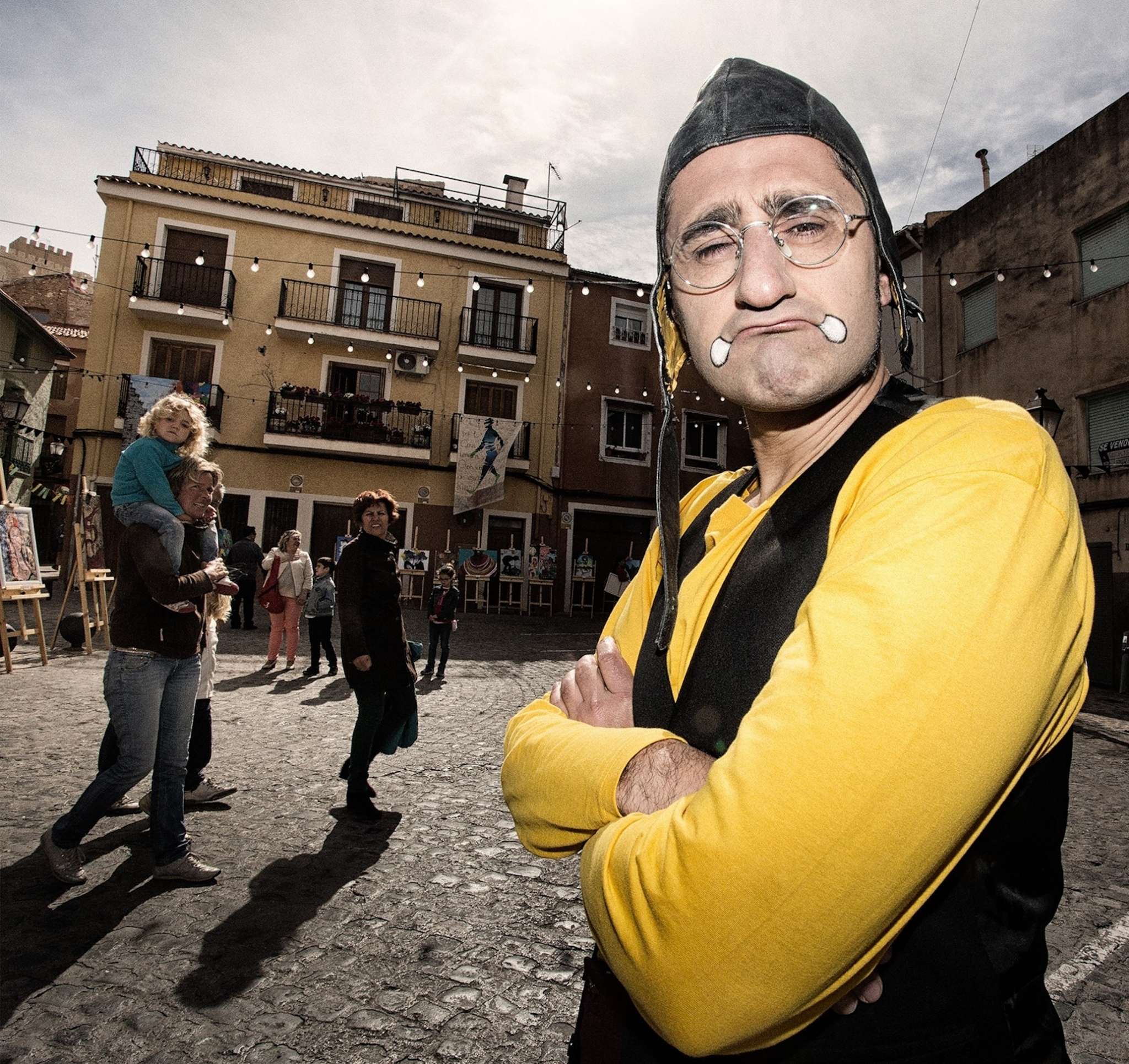teatro dracma circo strada Bergamotto Show foto de Vicente Guill Fuster - Clown e acrobati in piazza a Filadelfia, debutta il festival CICO - 5 teatro dracma circo strada Bergamotto Show foto de Vicente Guill Fuster - Meraviglie di Calabria - 4