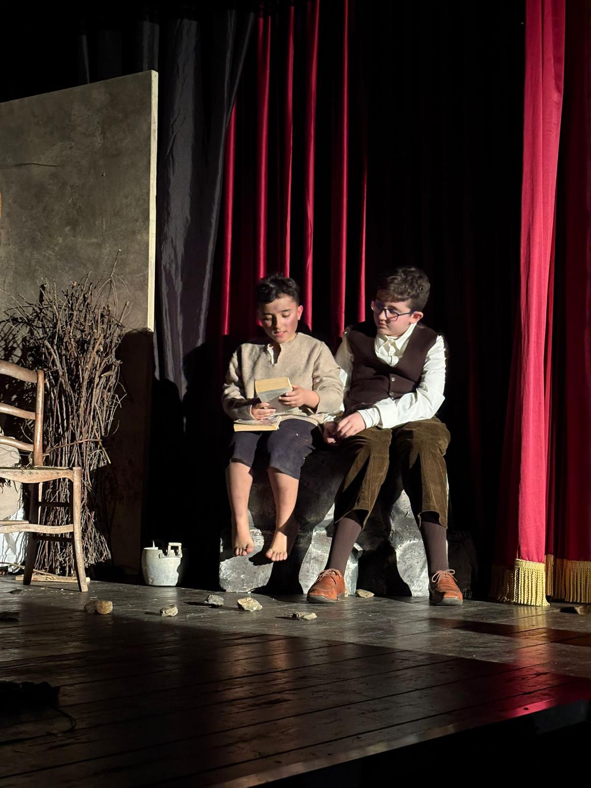 tibi e tascia - Chi parte e chi resta, a teatro le due anime della Calabria di Strati - 7 tibi e tascia - Meraviglie di Calabria - 6