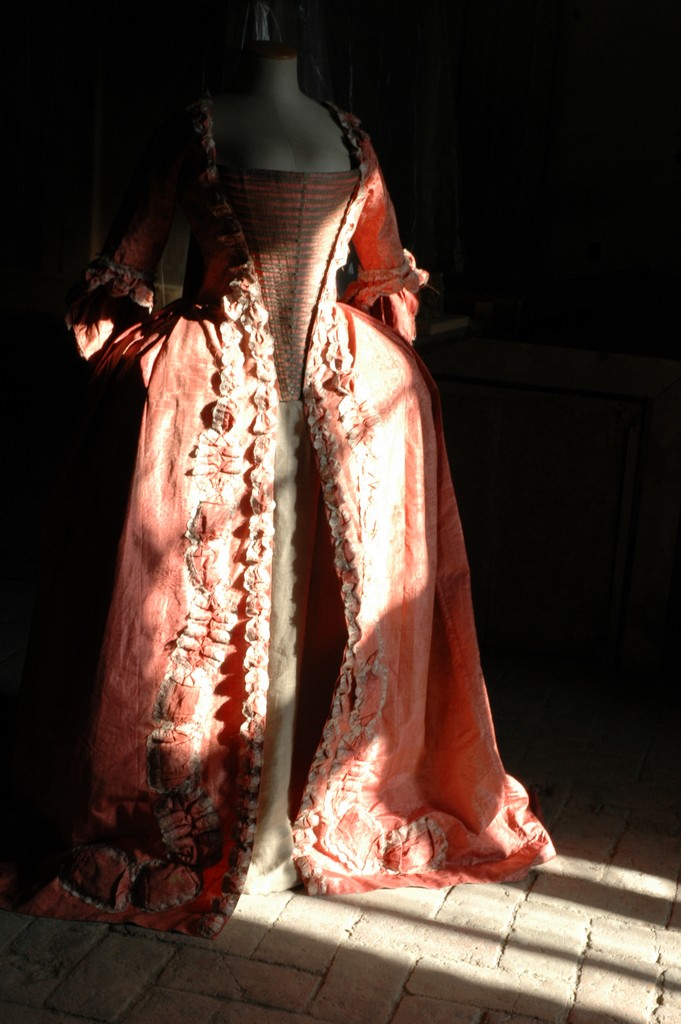 Cinema Ph Sartoria Farani 1 - L'arte dei costumi, al via in Calabria il corso di sartoria per il Cinema - 11 Cinema Ph Sartoria Farani 1 - Meraviglie di Calabria - 10