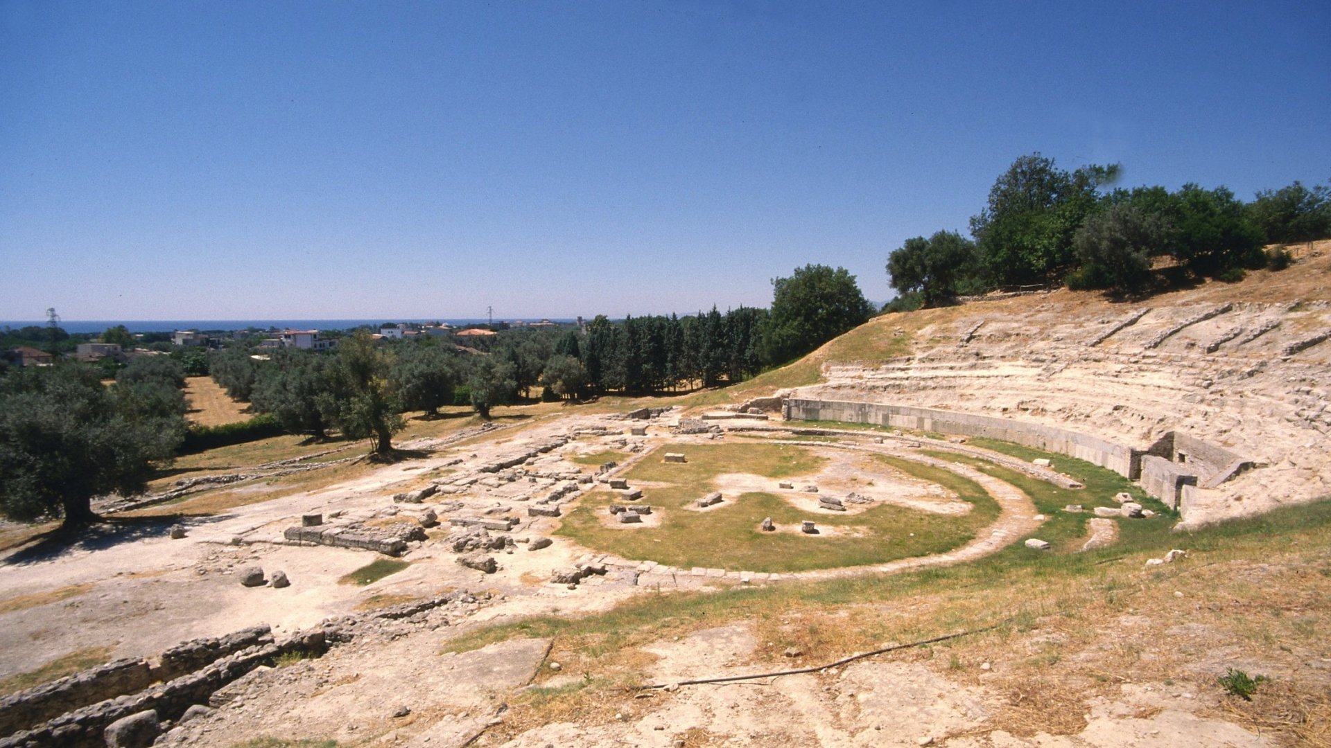 Luce sui Parchi della Locride, al via il Festival dell’Archeologia
