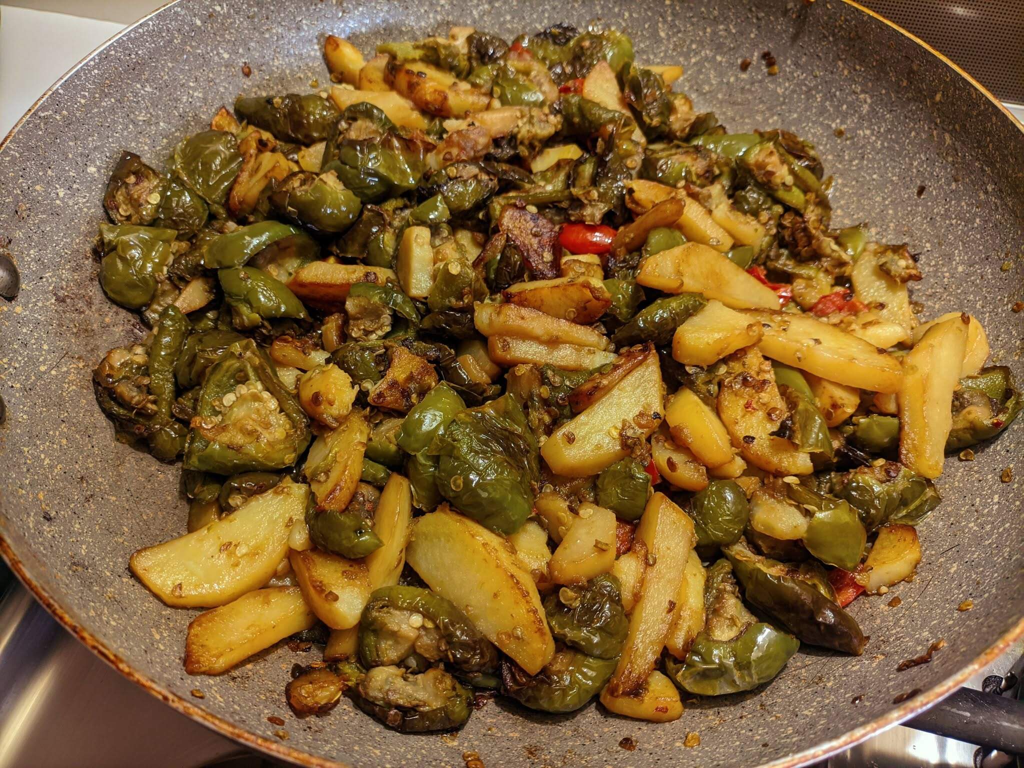 Pipi e patati - "Pipi e patati" nel cuore, la Pro Loco firma la succulenta sagra di Vazzano - 5 Pipi e patati - Meraviglie di Calabria - 4
