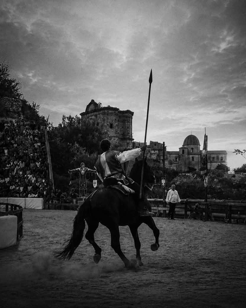 Stilo Palio di Ribusa 1 - Stilo e la sua storia, lo splendore rinascimentale del Palio di Ribusa - 21 Stilo Palio di Ribusa 1 - Meraviglie di Calabria - 20