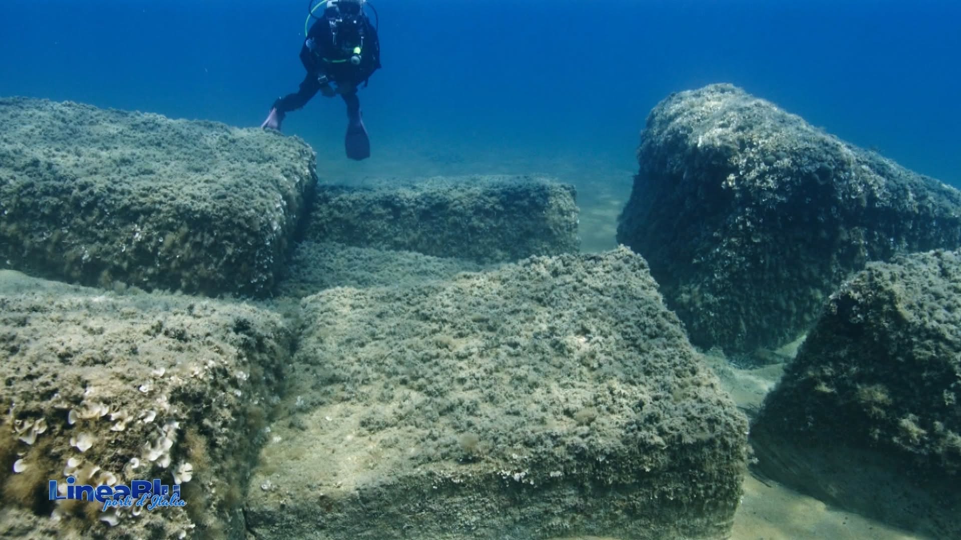 Le Castella linea blu 4 - Linea Blu – Porti d’Italia tra i tesori più belli della costa crotonese - 7 Le Castella linea blu 4 - Meraviglie di Calabria - 6