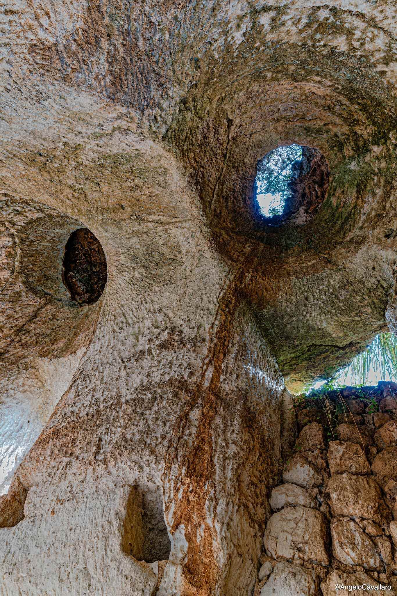 Zungri Grotte ph Angelo Cavallaro 2 - Grotte di Zungri set di "Giuseppe. Il padre terreno" di Mimmo Calopresti - 3 Zungri Grotte ph Angelo Cavallaro 2 - Meraviglie di Calabria - 2