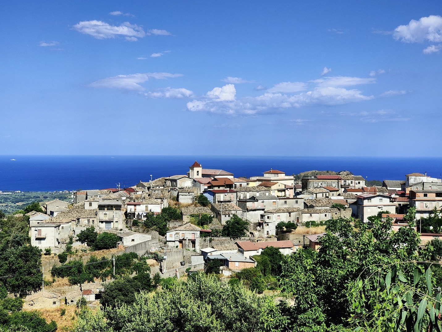 Borgo di Casignana RC Foto © FAI - Tornano le Giornate Fai, i luoghi straordinari visitabili in Calabria - 3 Borgo di Casignana RC Foto © FAI - Meraviglie di Calabria - 2